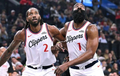 开云体育运营团队-关于赛地聚焦：NBA季后赛加时末段热度飙升，达拉斯独行侠扳平良机，气氛紧张，医务组通报恢复的信息