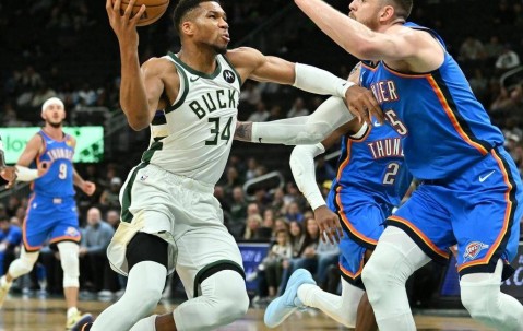 开云官方-包含集结日密尔沃基雄鹿门线救险:NBA总决赛节点到来,引发热议,年轻球员得到机会的词条